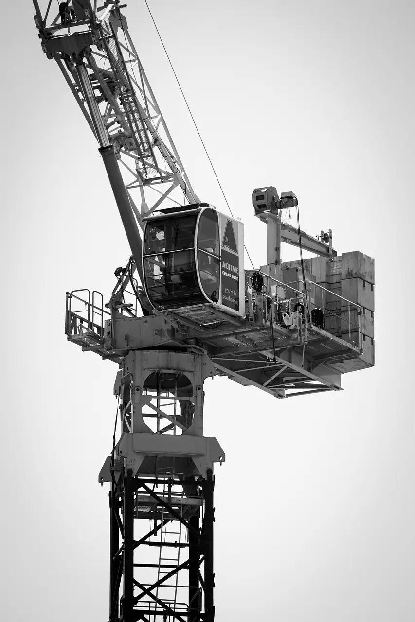 crane, construction, machinery, black and white